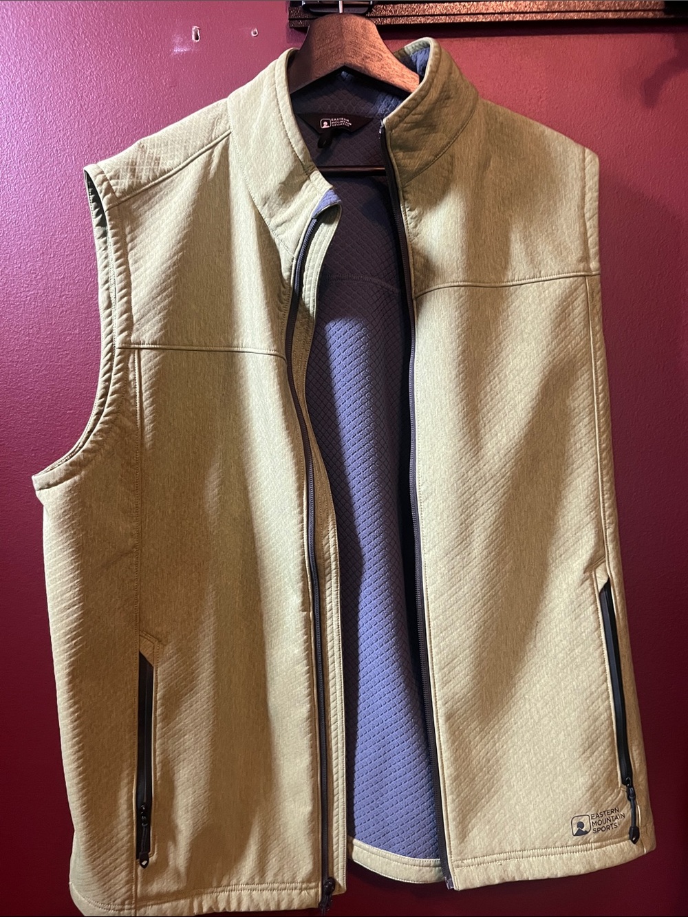 Eastern Mountain Sports Men's Olive Green Softshell Vest